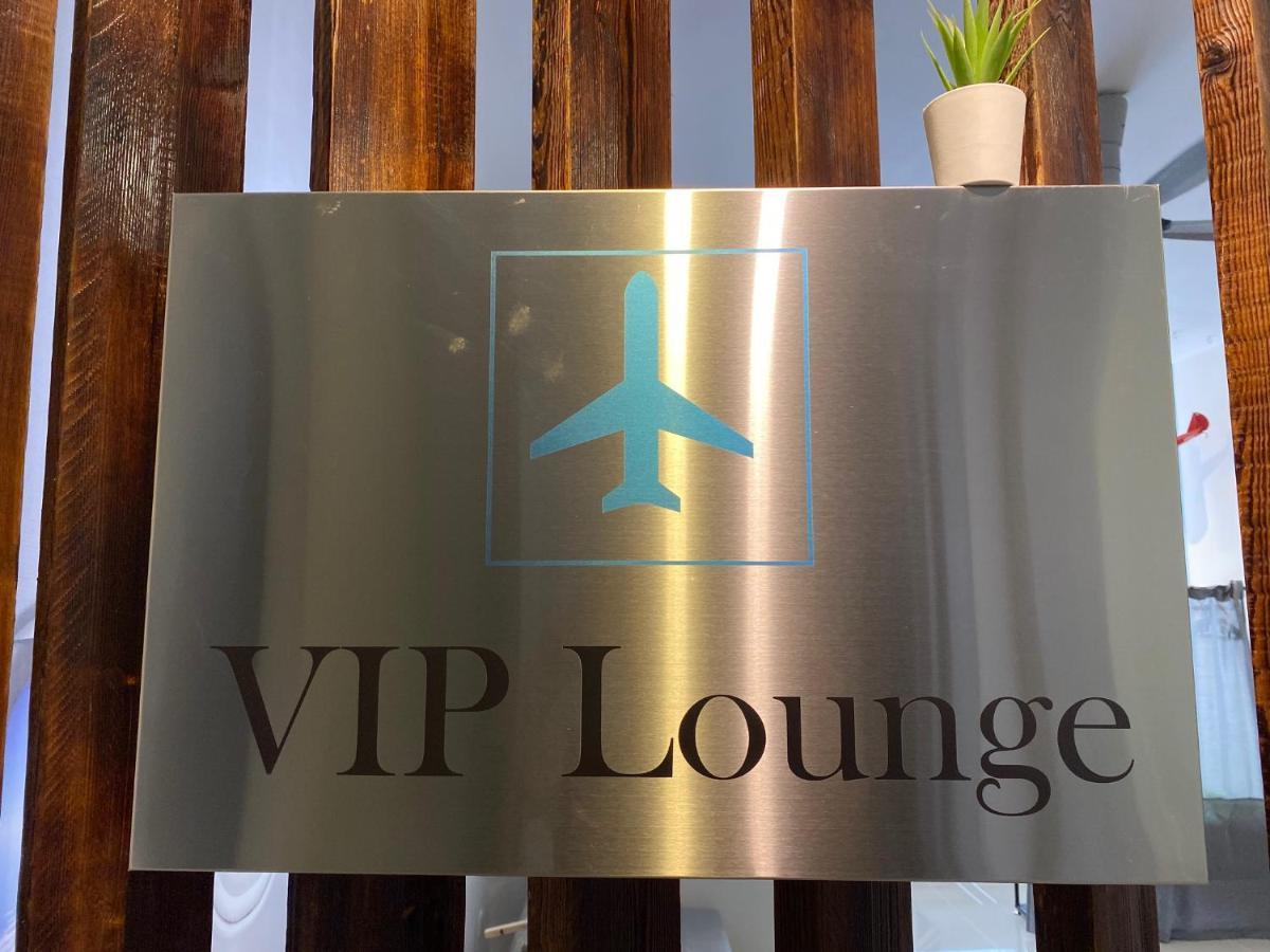 Appartamento Terminal Vip Lounge @ Near Klia Sepang Esterno foto